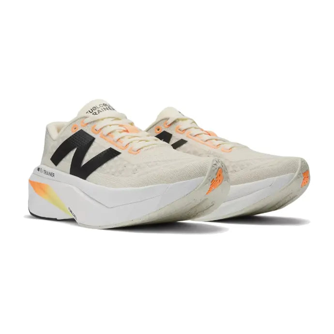 New Balance FuelCell SuperComp Trainer v3 Angora/Hot Mango