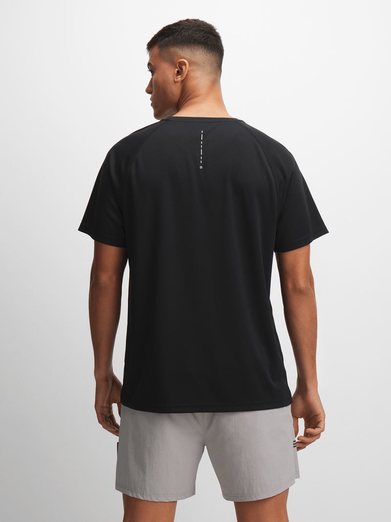 Men&#39;s Dri-Tech Black Performance T-Shirt: Moisture-Wicking, Reflective, Chafe-Reducing Activewear Top