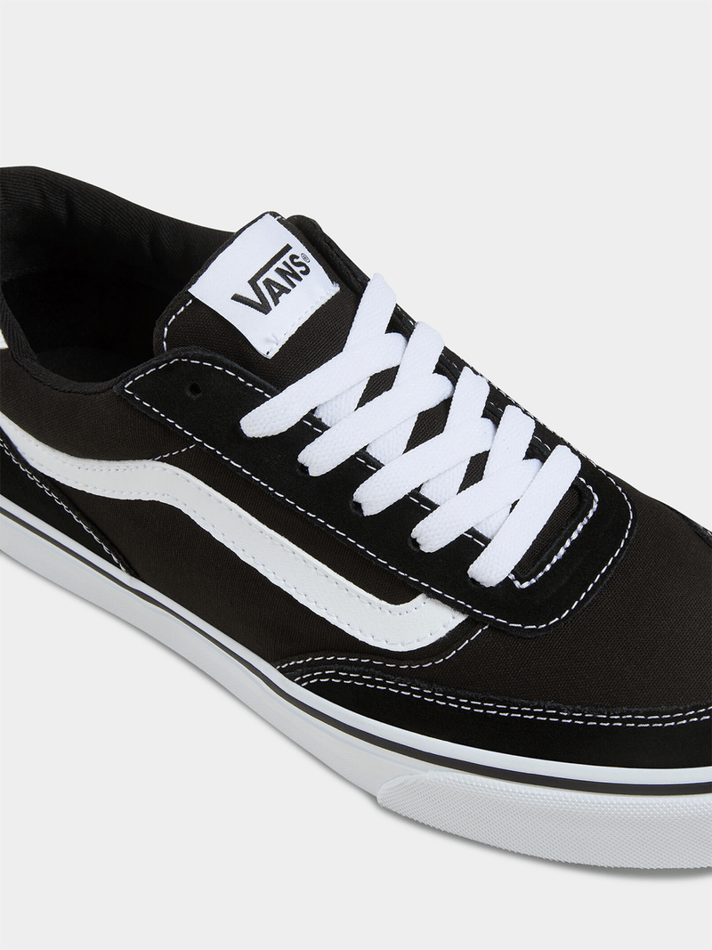 Vans Men&#39;s Brooklyn LS Skate Sneakers - Classic Black &amp; White Canvas Shoes