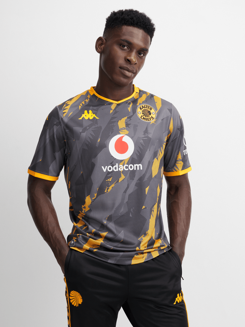 Kappa Men's Kaizer Chiefs Away 25/26 Grey Stadium Jersey Kombat Kit