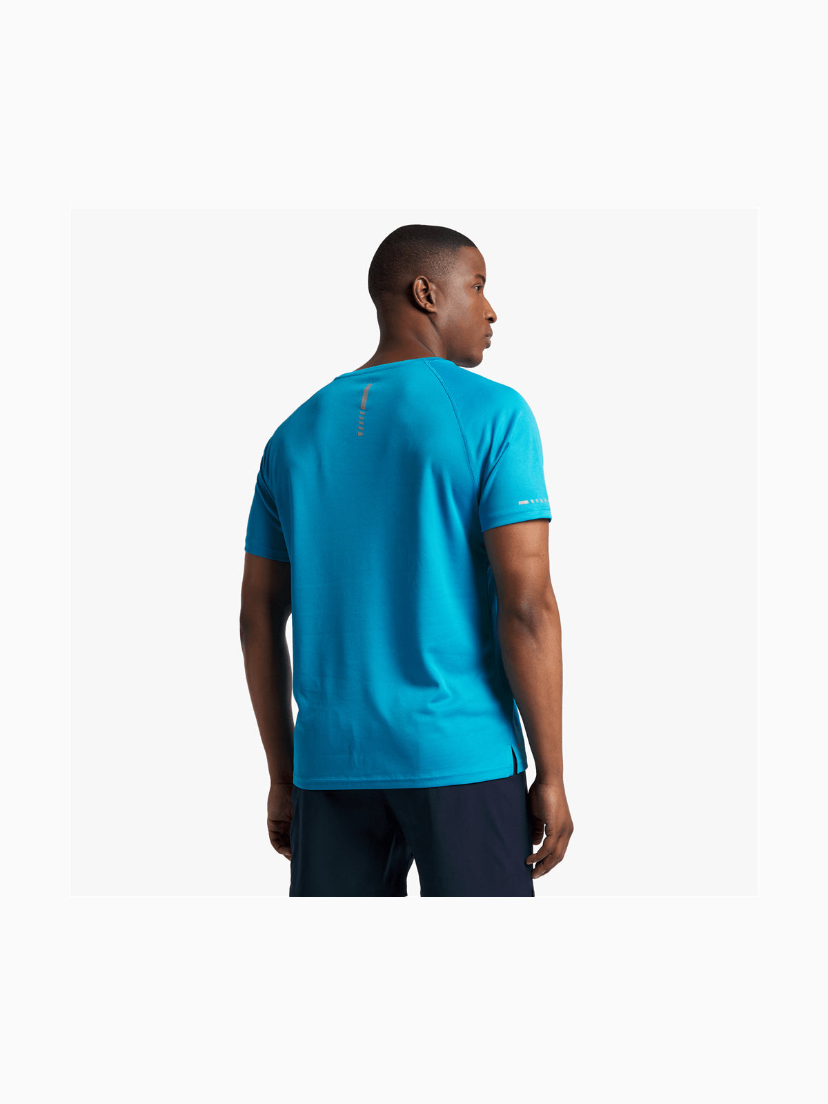 Men&#39;s TS Dri-Tech Aqua Performance Top: Breathable, Quick-Dry, Reflective Workout Shirt