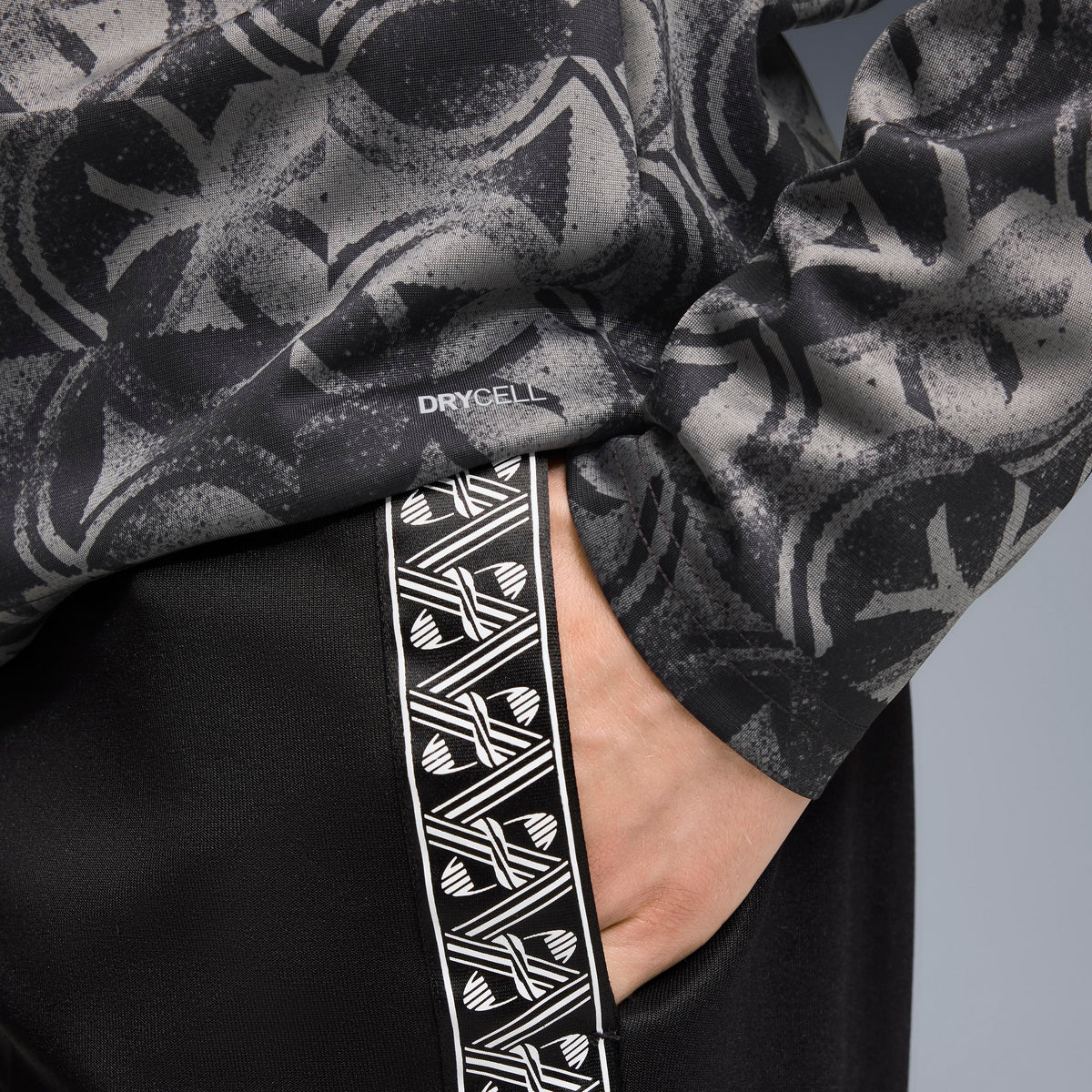 Puma Manchester City Warm Up 1/4 Zip Top  Black-Flat Dark Gray