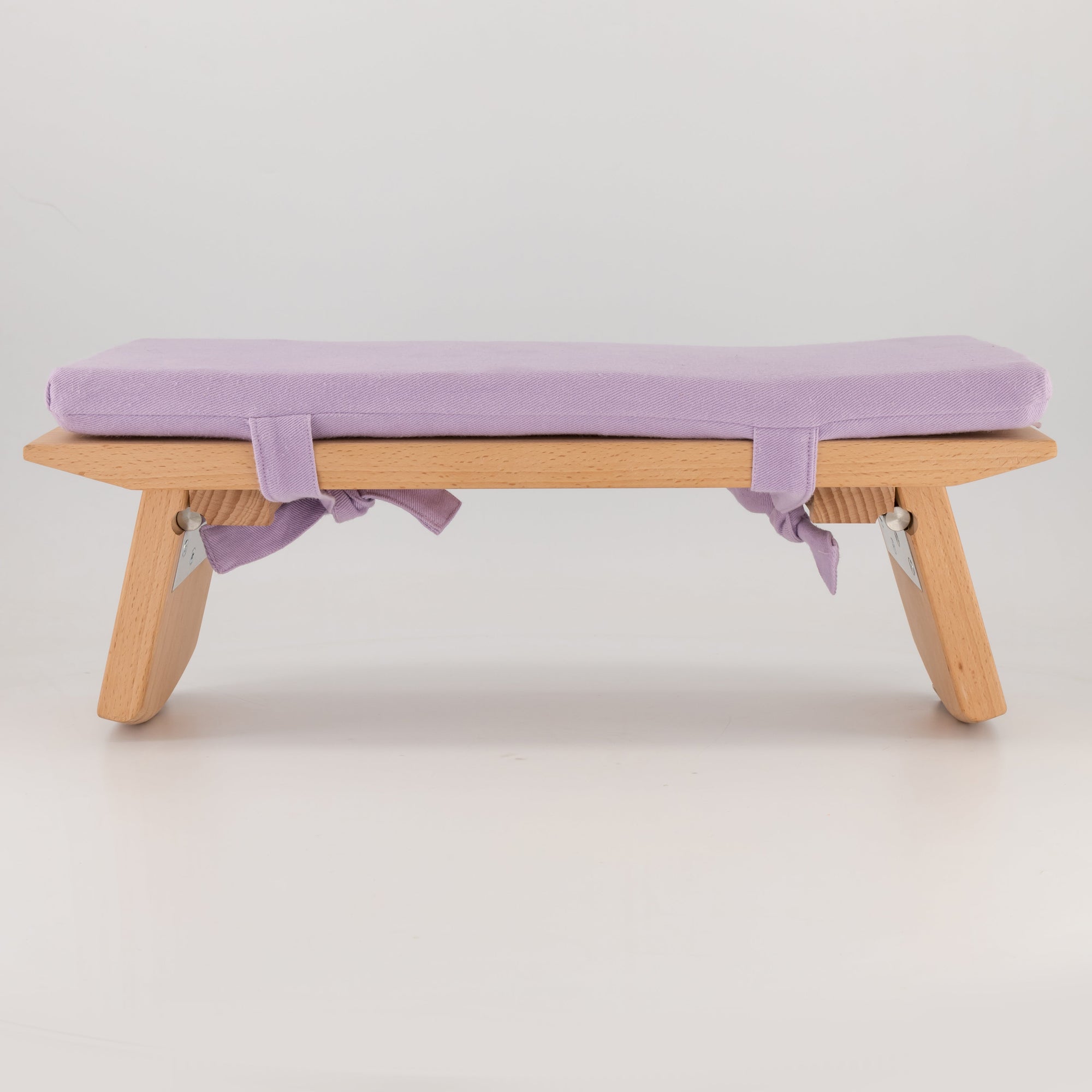 Ergonomic Lilac Birch Wood Meditation Bench: Spine Support & Comfort Cushion