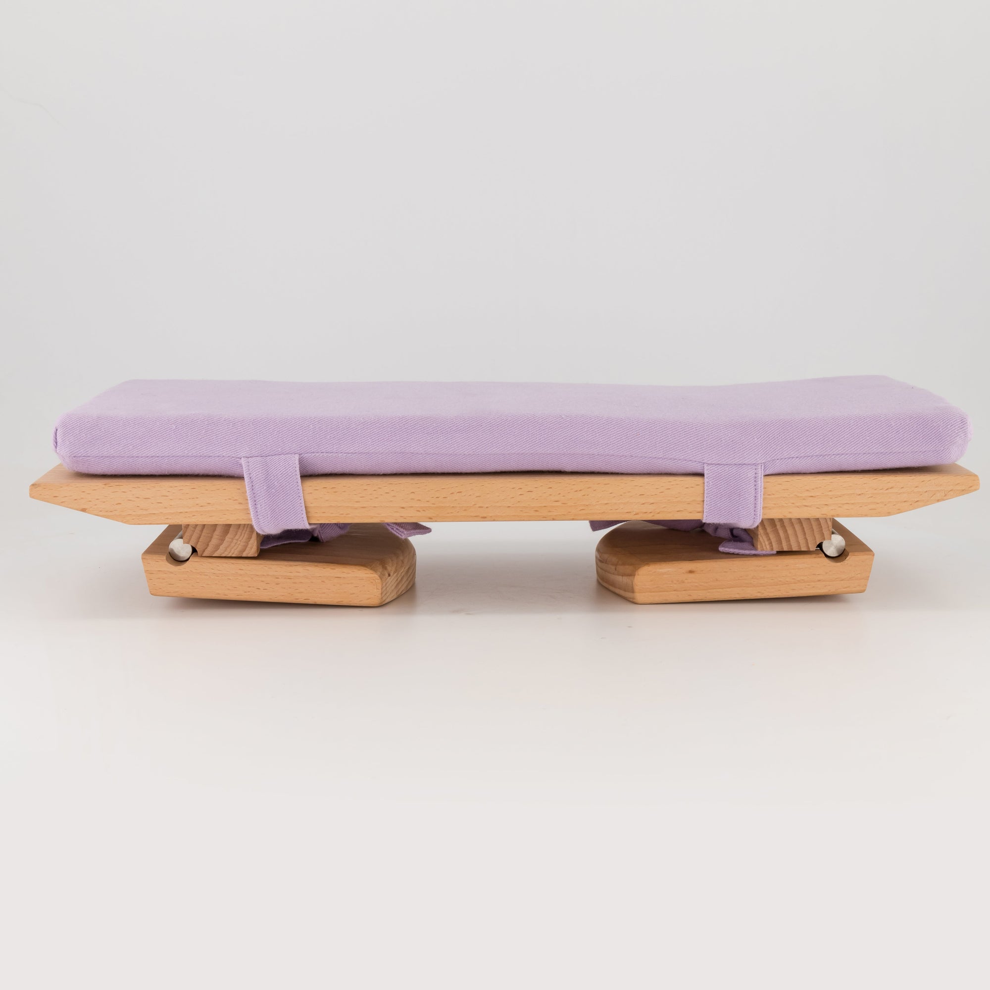 Ergonomic Lilac Birch Wood Meditation Bench: Spine Support & Comfort Cushion