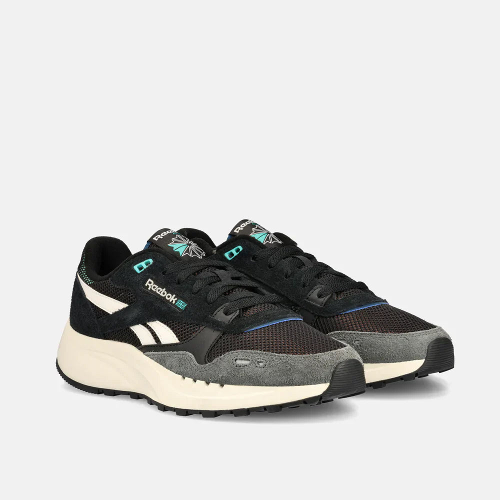 Classic Leather 2400 Shoes