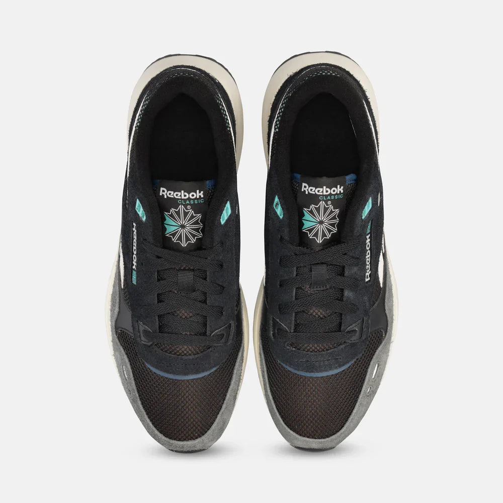 Classic Leather 2400 Shoes (4)