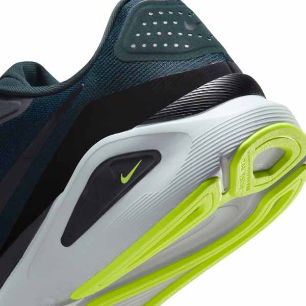 Nike Structure 26 Seaweed Volt Black