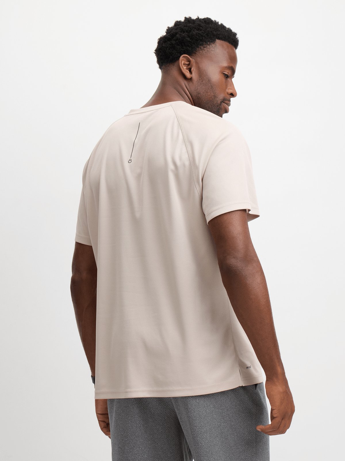 Men&#39;s Performance Legacy Stone Tee: Moisture-Wicking, UV Protection, Reflective Accents