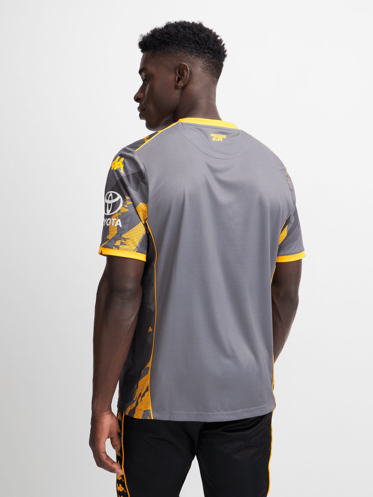 Kappa Men&#39;s Kaizer Chiefs Away 25/26 Grey Stadium Jersey Kombat Kit
