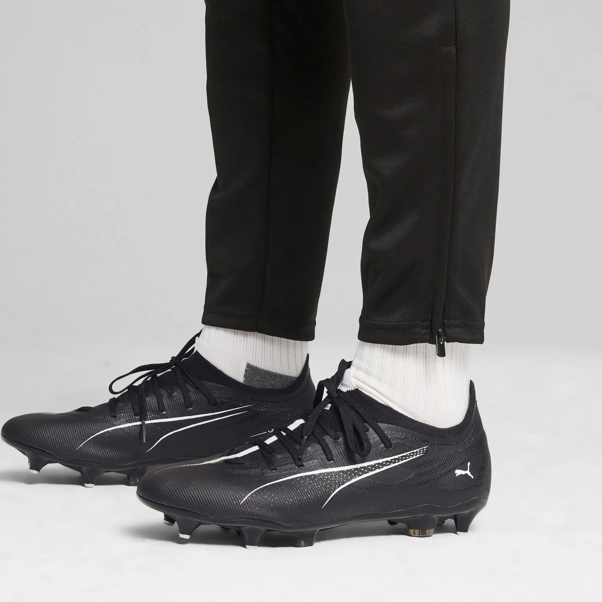 Puma Ultra 5 Match MxSG Black
